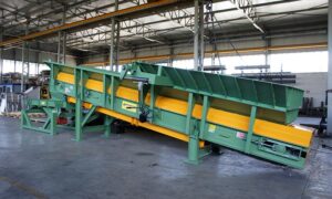 Apron conveyor built by the company-ghirarduzzi