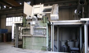 Extraction hood system for industrial smelting furnace by Ghirarduzzi.